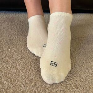 Cream ankle socks